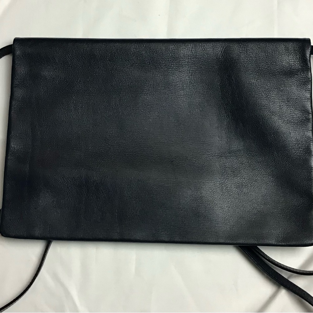 Everlane The Foldover Dark Navy Blue Leather Crossbody Bag View 2